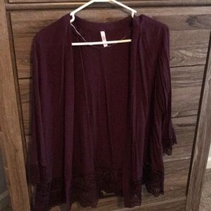 Maroon light weight top